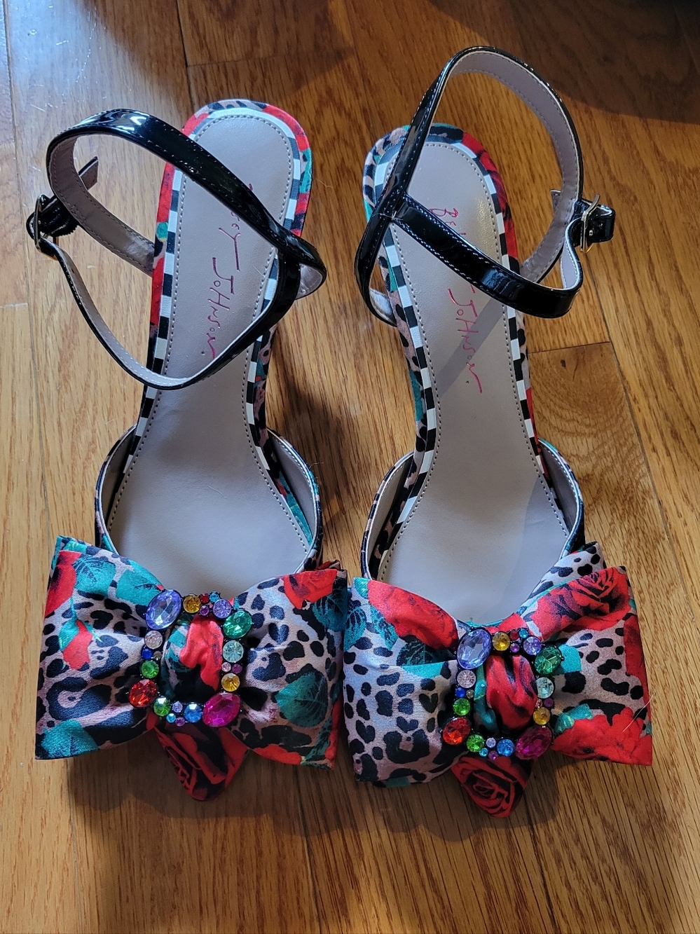 Betsey Johnson Emely Pump Floral Leopard Bow Jeweled Ankle-Strap Heels 8.5